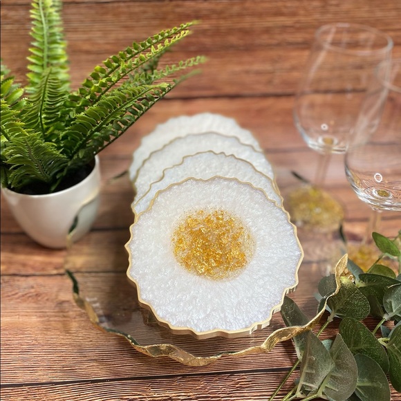 Large Geode Coaster Set of 4 - Picture 4 of 10